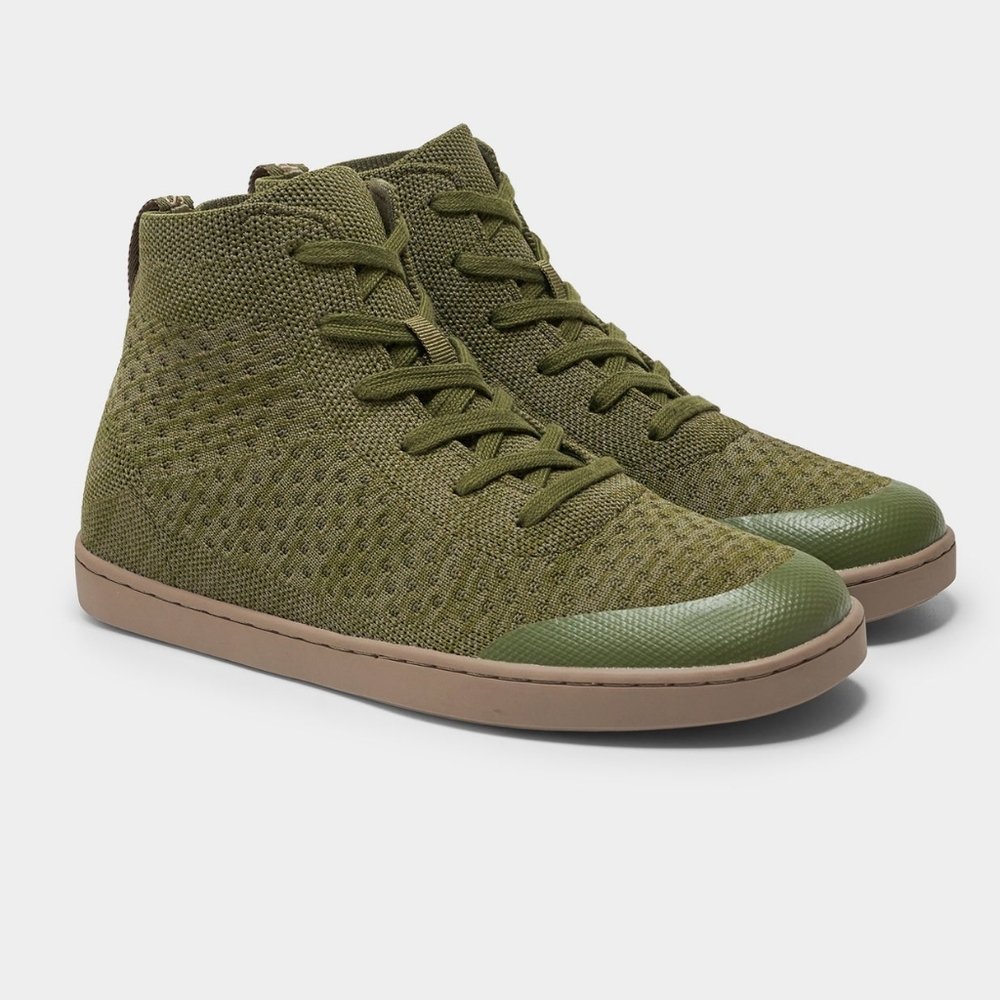 SUAVS - The Legacy (Sz Men's 5,‎ Women's 7)